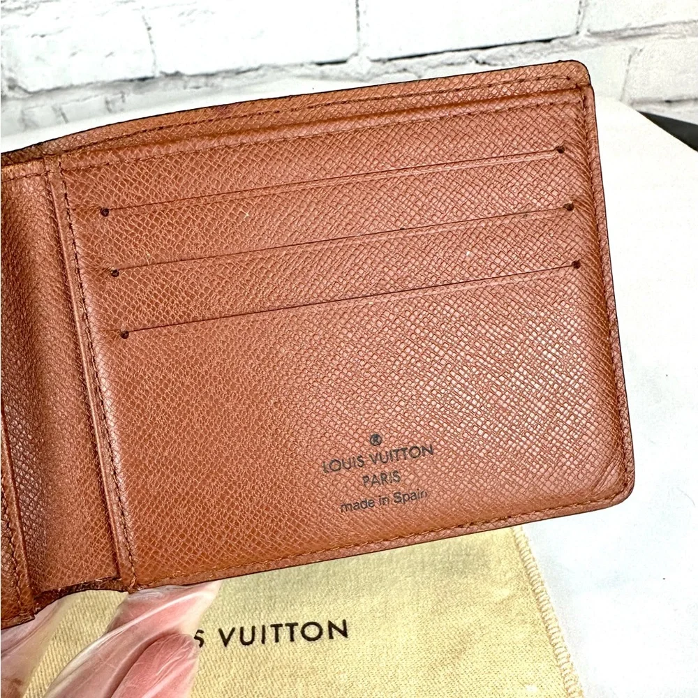 β€οΈ Louis Vuitton Menβs bifold wallet or women wallet - Picture 10 of 12